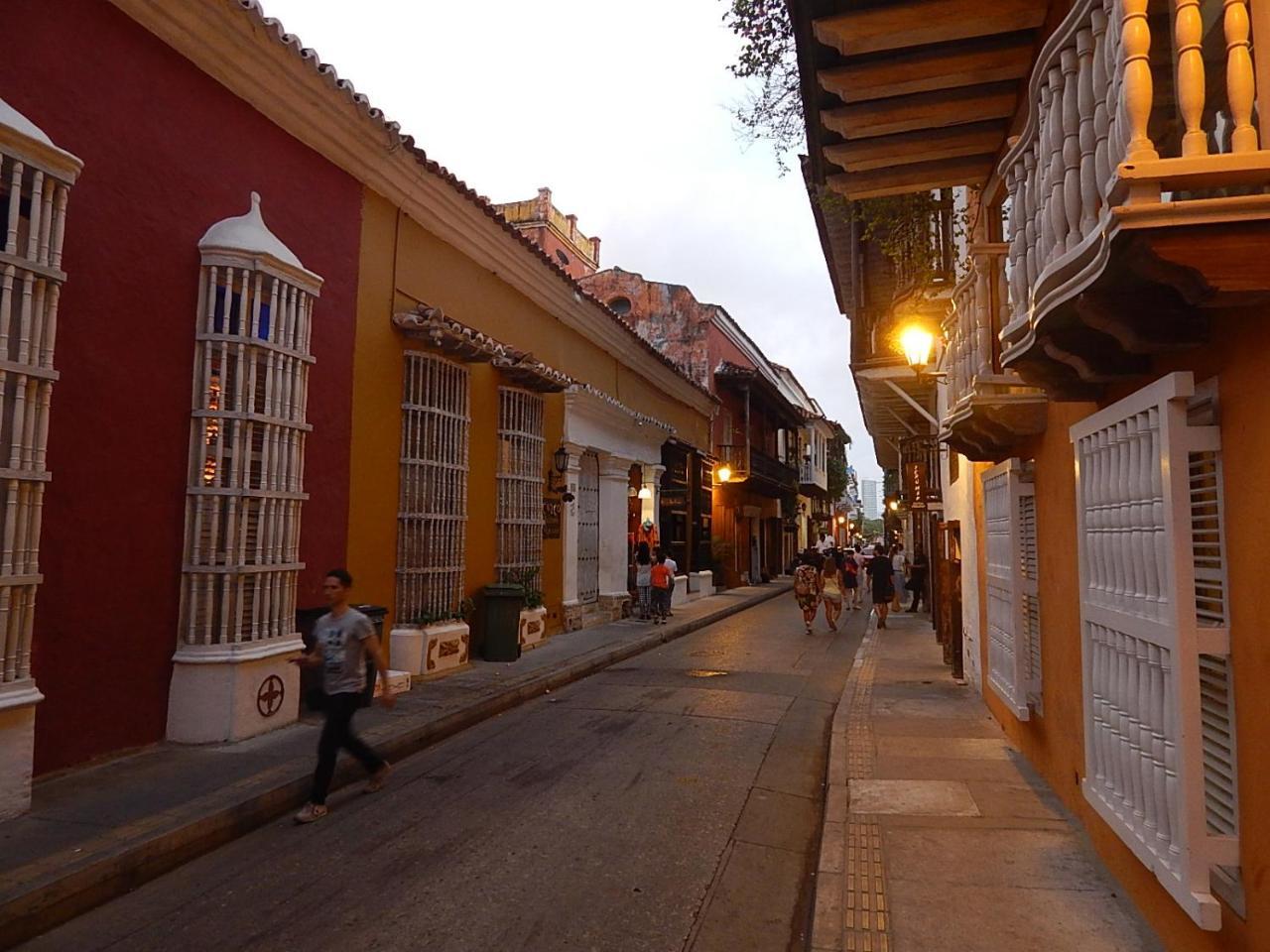 Edificio Morros Vitri * Cartagena