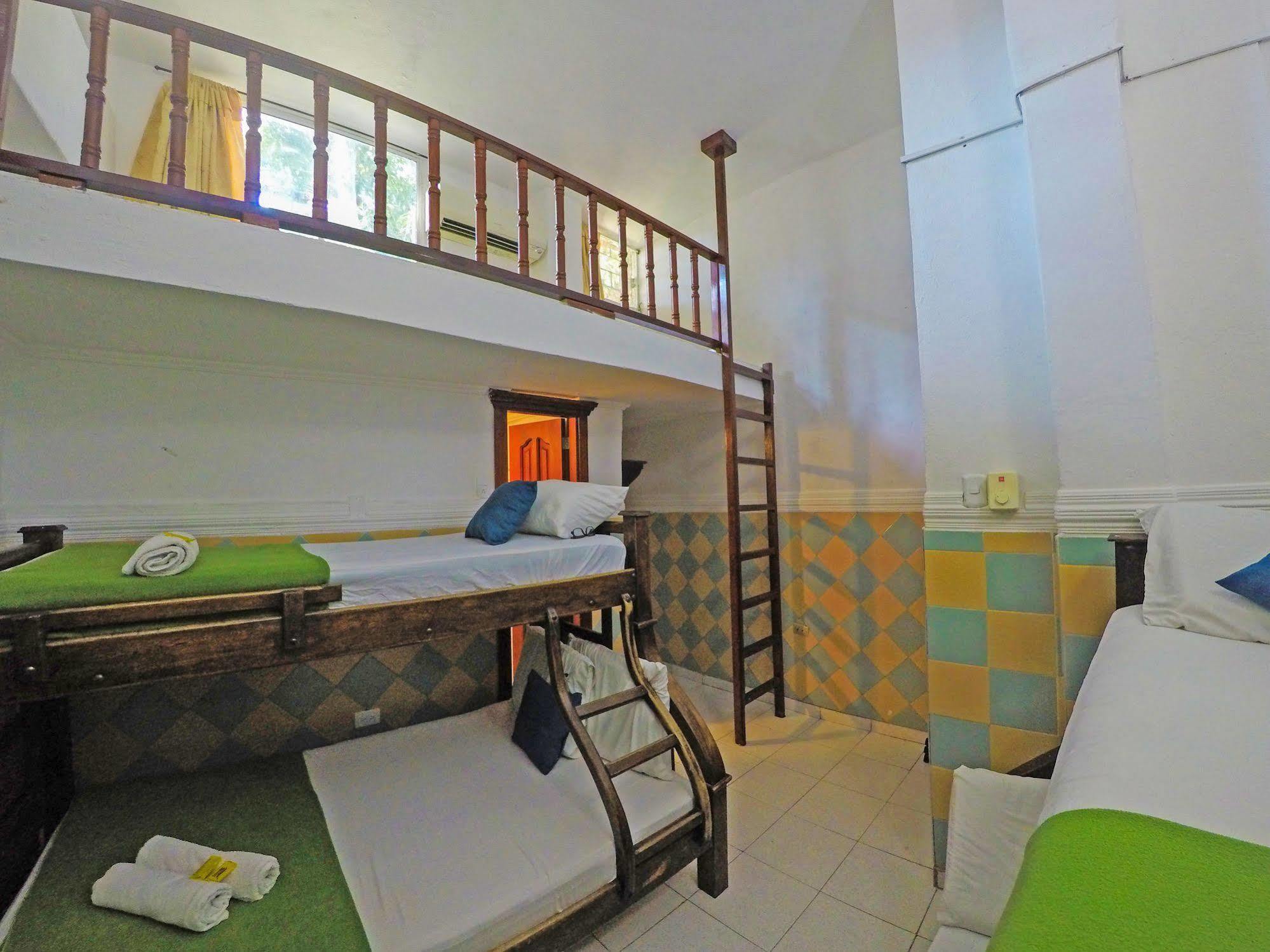 Hostal Marlin