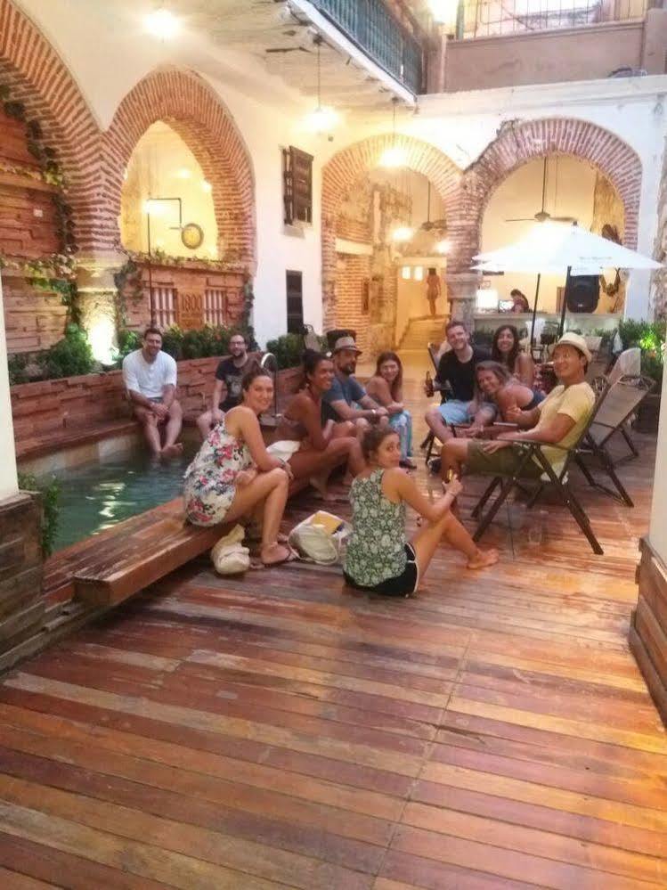 Bourbon St Boutique Hostal
