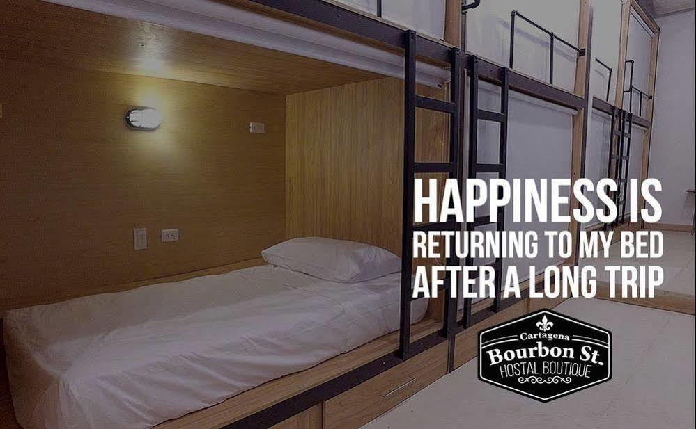 Bourbon St Boutique Hostal *