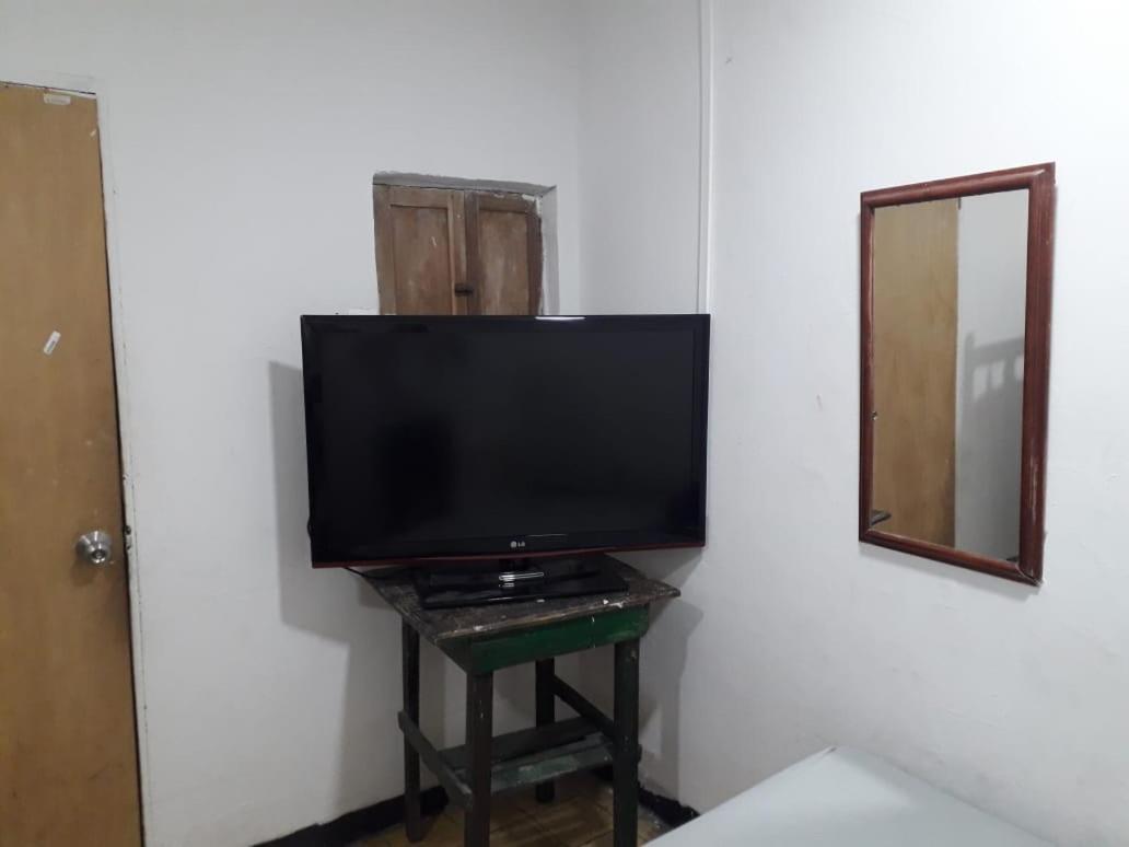 Guest house La Muralla 2*