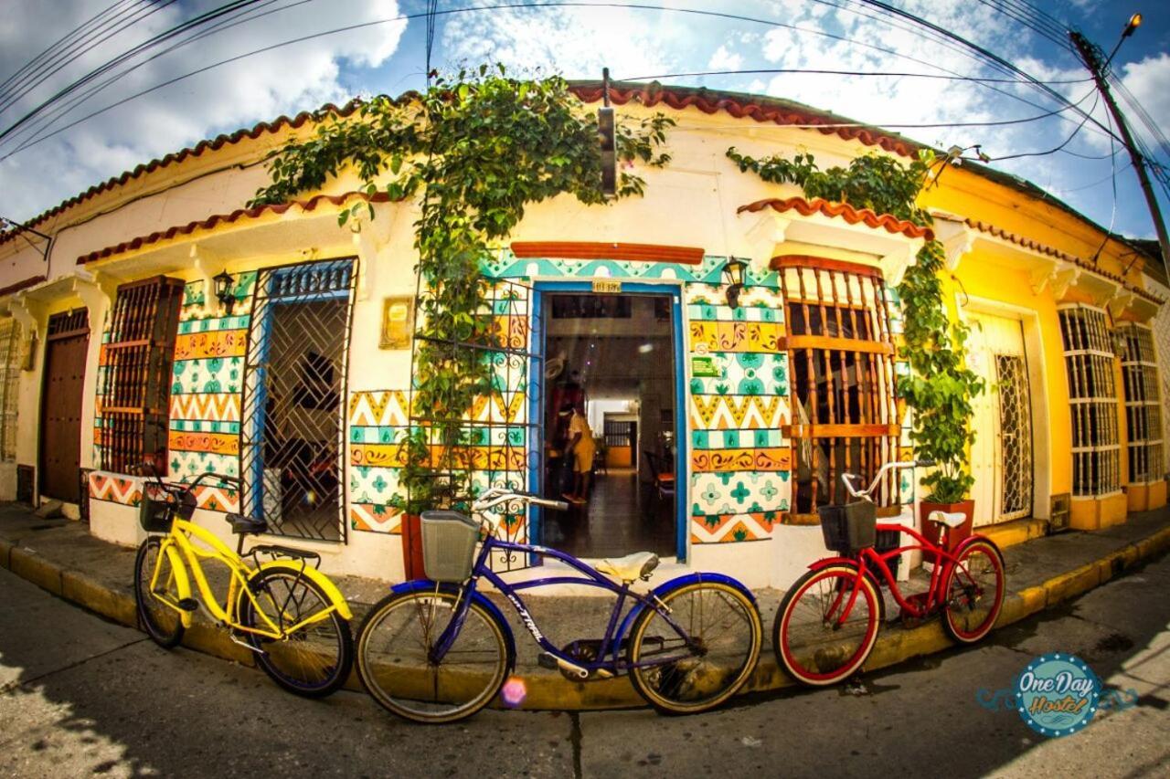 One Day Hostal *