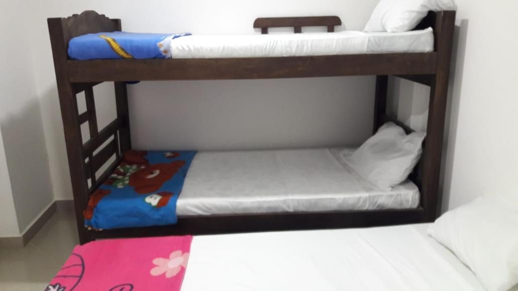 Santo Tomas Zona Playa Hotel Cartagena