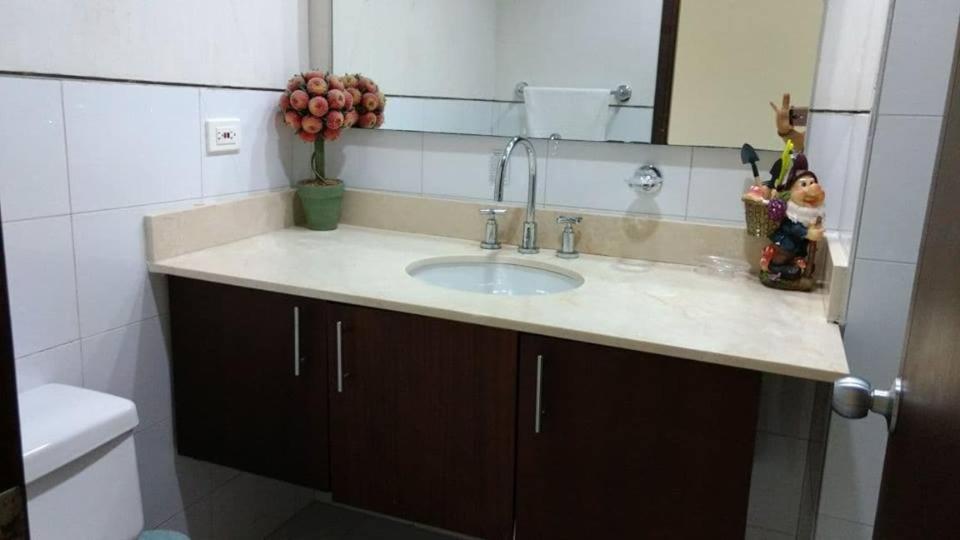 Apartamento Frente A La Playa Morros 922 *