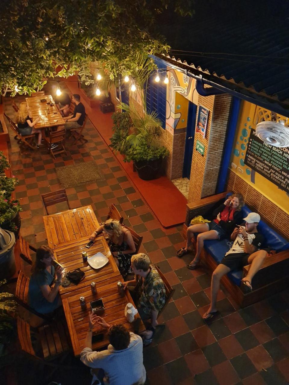 Mamabella Hostal