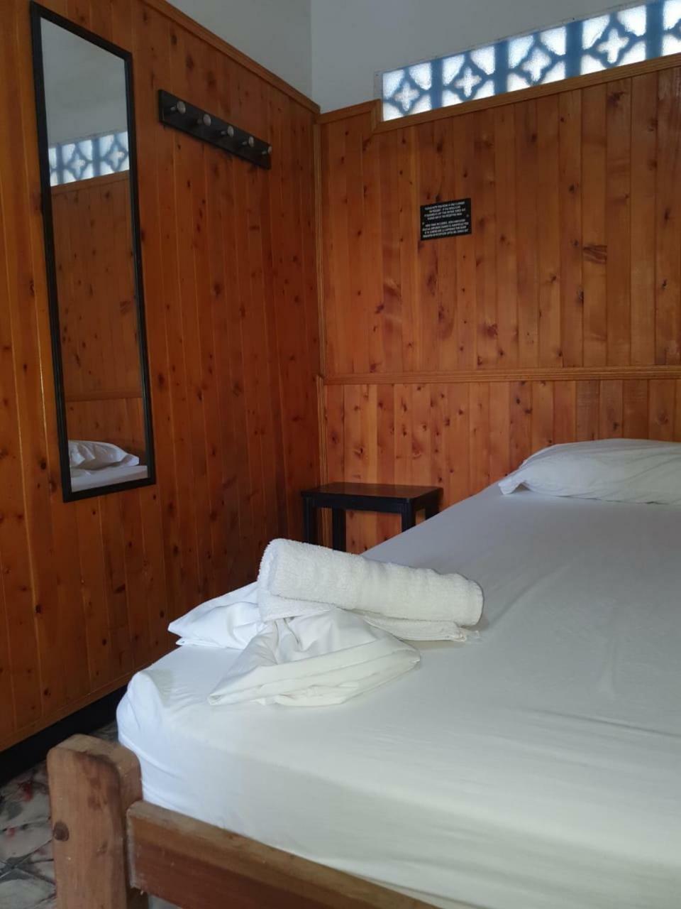 Hostal Mamabella