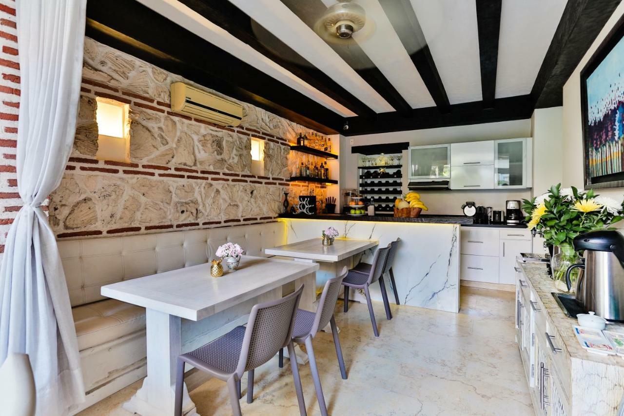 Hotel Casa Santa Ana Boutique 3*