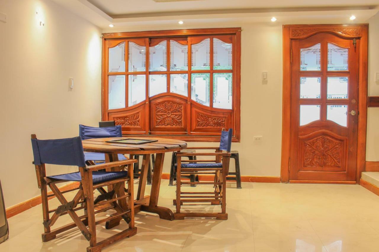 Casa Manzur *