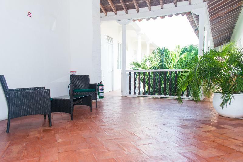 Casa Escallon Hostal *