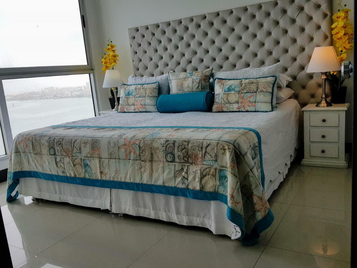 Encantador Frente A La Playa Apartamento Cartagena