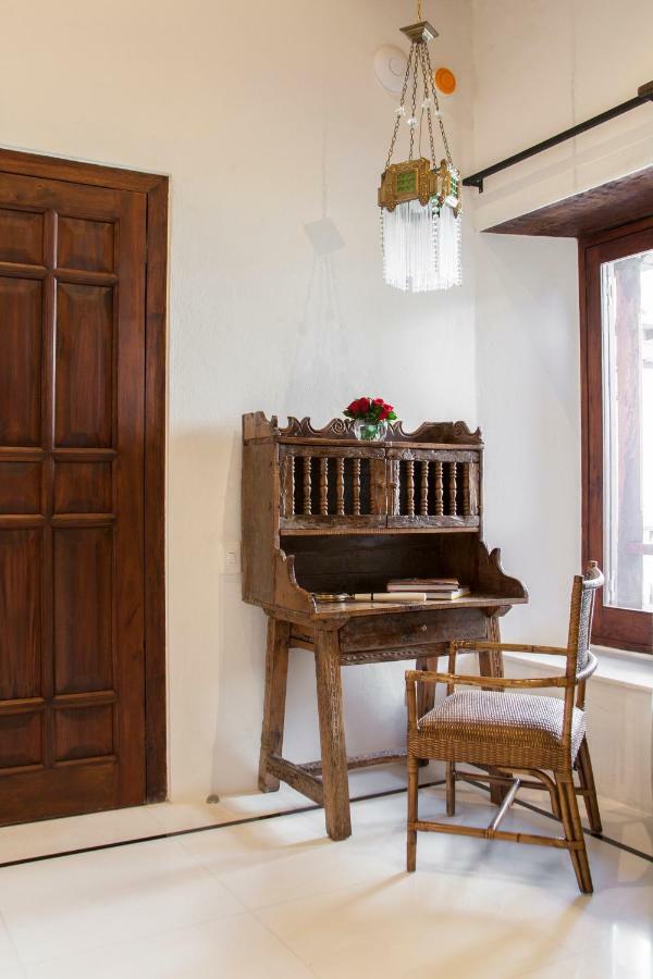Casa De La Renta By Mustique