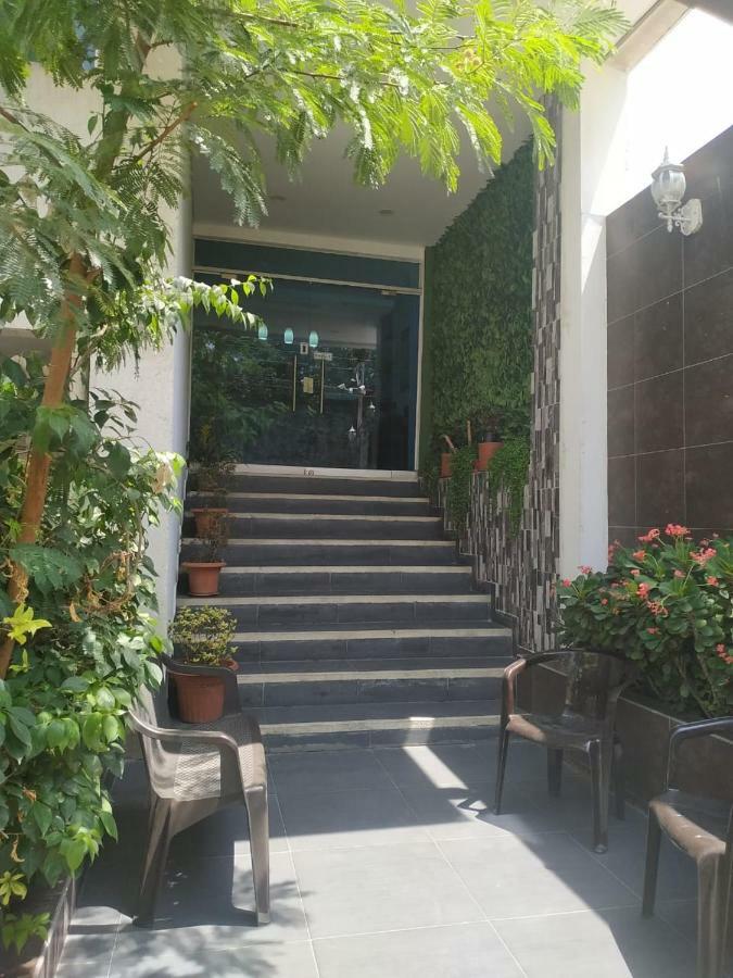 Hotel La Mar 2*