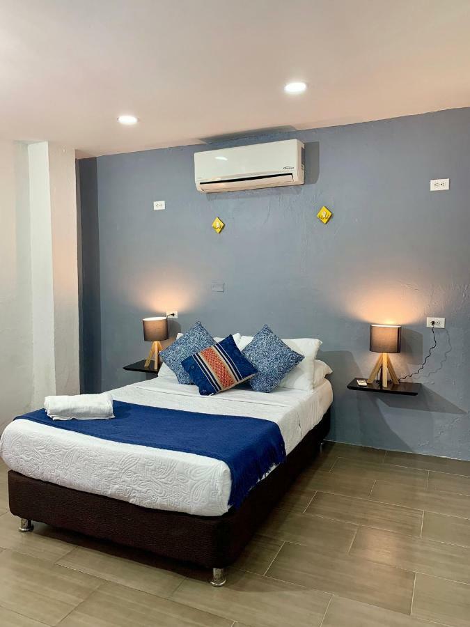 One Day Hostal *