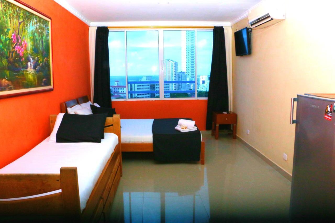 Ec-al2j Estudio En Cerca Al Mar Con Aire Acondicionado, Piscina Y Wifi * Cartagena