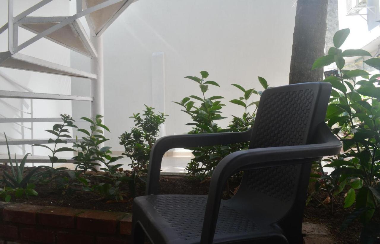 Paradise House Vacation One Block From Castillo Grande Casa Paraiso Cartagena