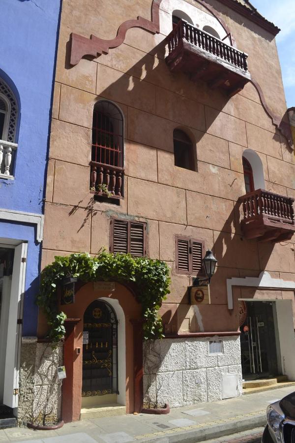 Casa Calamari 3*