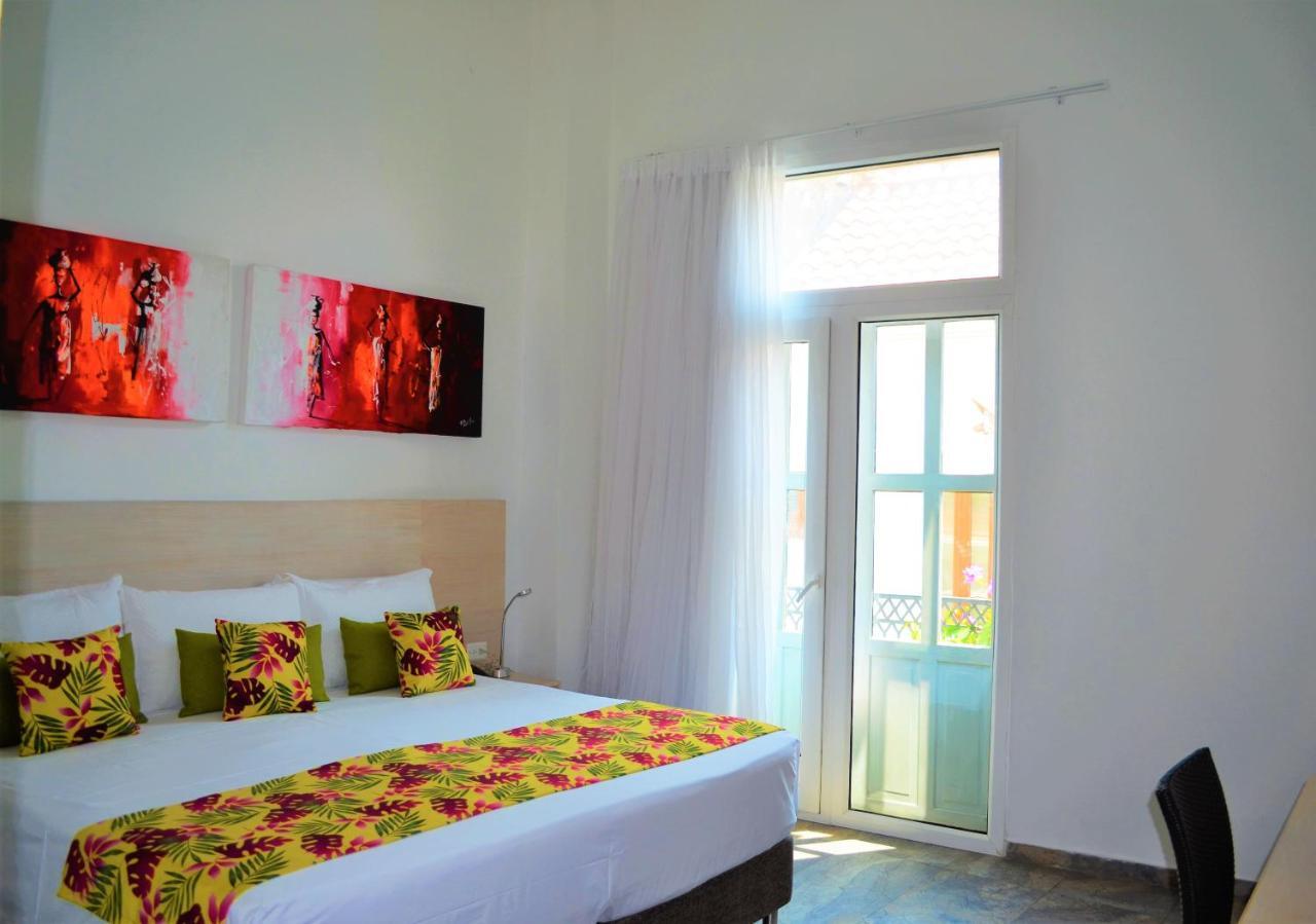 Balcones De Alheli 4*