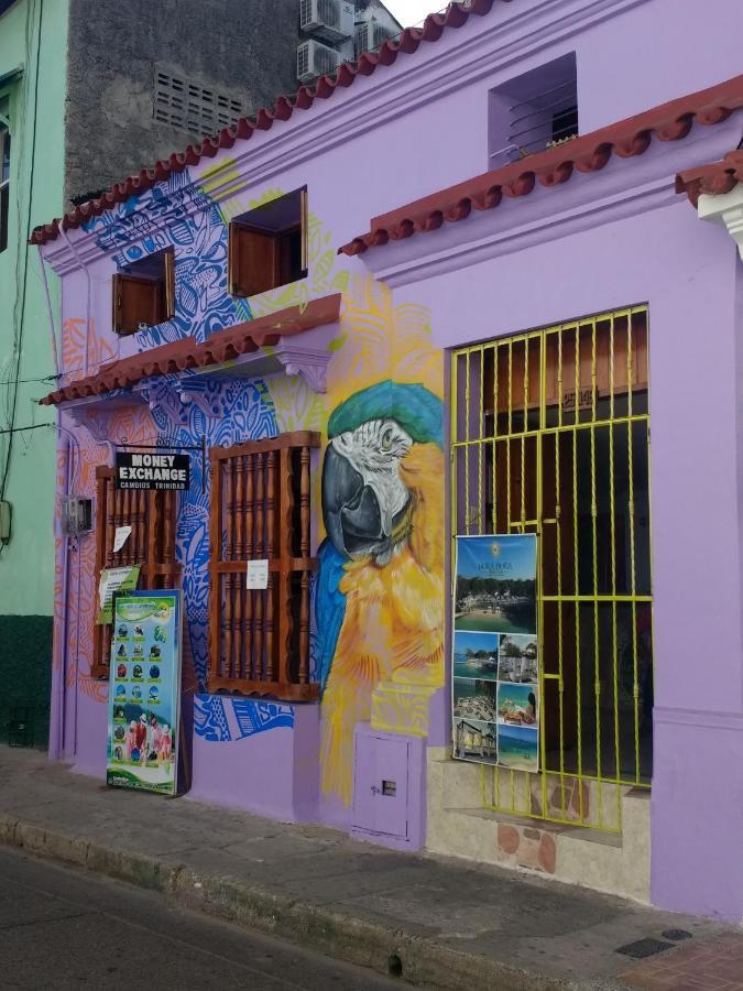 Fareb Pensión *