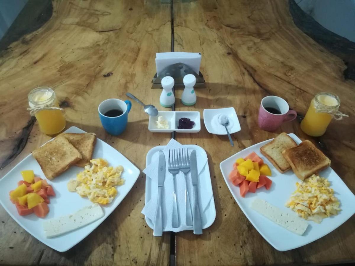 Hostal El Chiringuito *