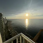 Beachfront Apartments Arriendos Ih