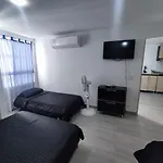 Apartamento Con Balcon Y Vista Al Mar