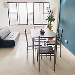 Apartamento Frente a la playa y cercano centro Histórico