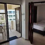 7 Apartamento Frente A La Playa Y Cerca Al Centro Historico
