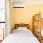 Habitación privada y amplia cerca zonas turísticas