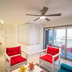 Beachfront Bliss, Luxury With Breathtaking Views