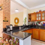 Habitación privada y amplia cerca zonas turísticas