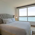 Laurdhomes Palmetto Beach Floor 32, Sea View, 3Hbt
