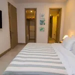 2Br Luxury Apartment In Morros Eos By Huespedia