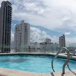 Apartamento en Bocagrande - Piscina, Jacuzzi y Mar