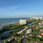 Apartamento Acogedor, Piso 31, Vista A Playa Marbella