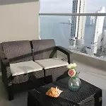 Lujoso Apto Piso 26 Con Vista Al Caribe