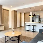 Manzanillo Bay Aparments By Wynwood House