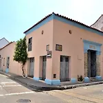 Hotel Puertas De Cartagena