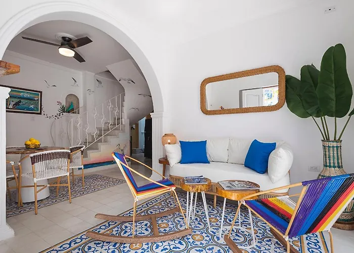 La Casita Azul Cozy Colonial House At Centro Historico With Rooftop And Jacuzzi