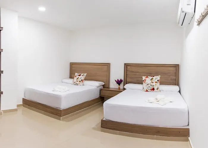 Hotel Brisas Del Bosque