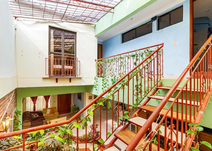 Habitación privada y amplia cerca zonas turísticas