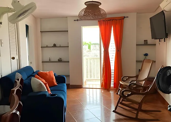 Apartamento En La Ciudad Amurallada Cerca De Todo