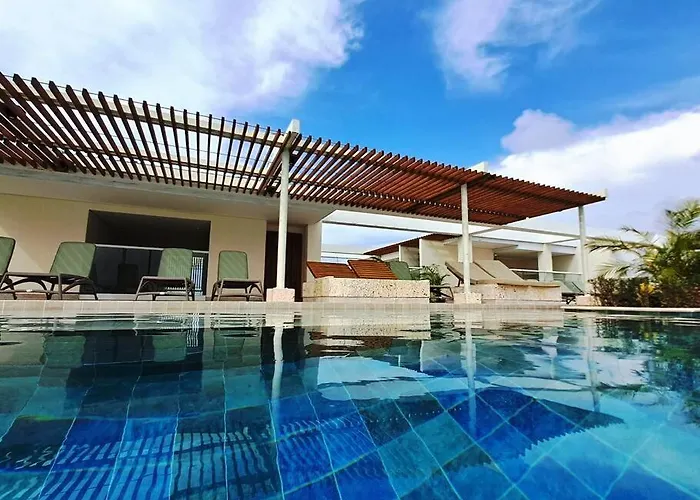Tu Escapada A La Mejor Playa De Cartagena