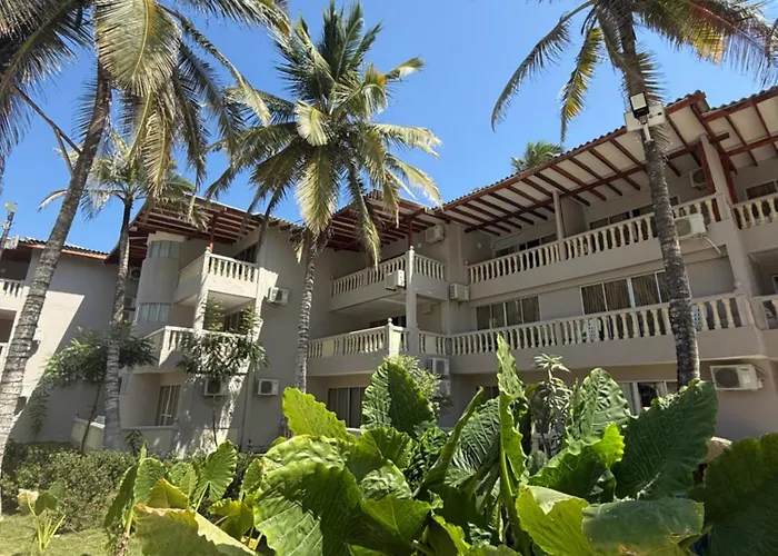 Playa Palmeras Beach Resort