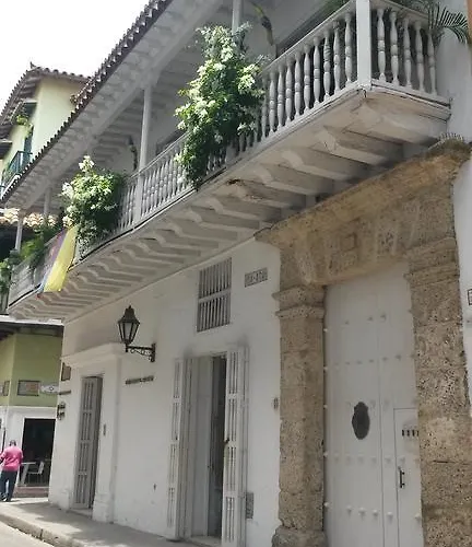 Casa Mantilla 3-37