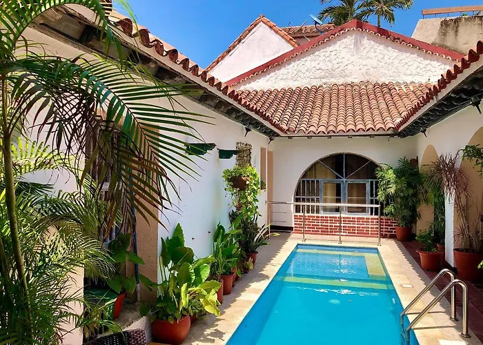 Hotel Puertas De Cartagena
