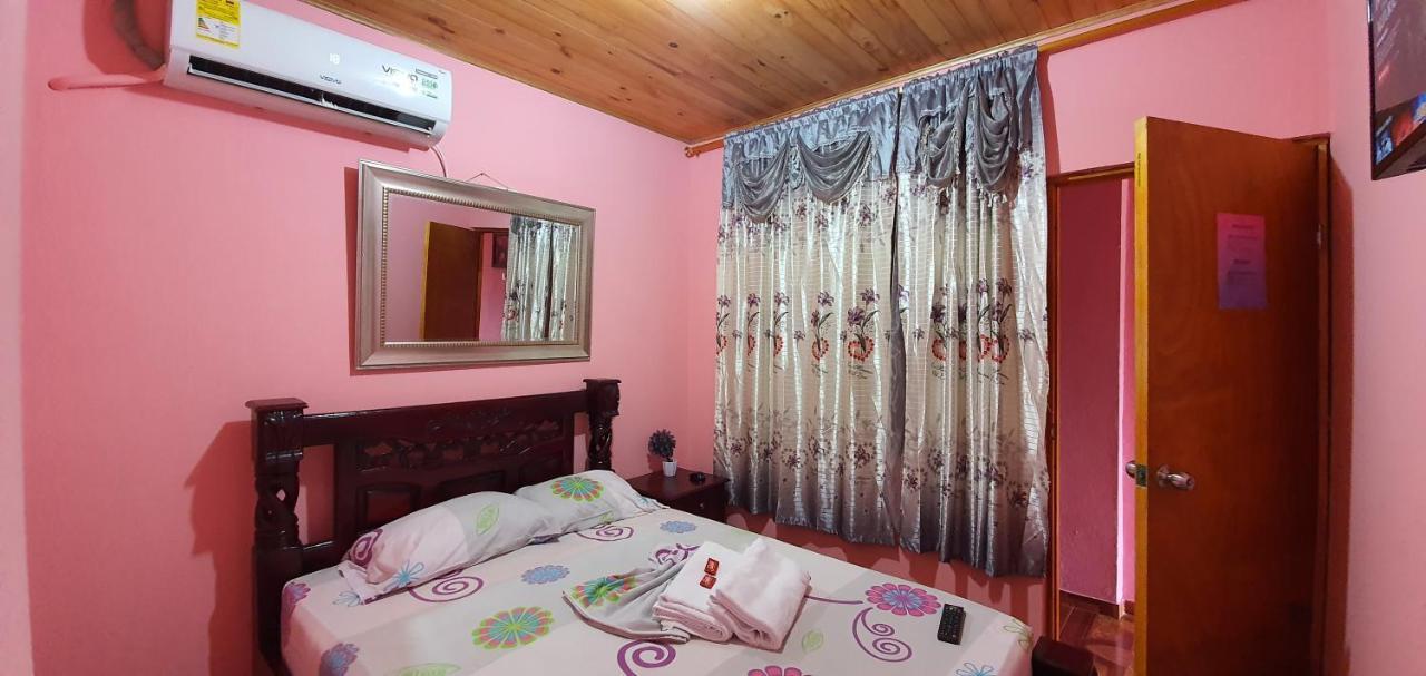 Happy Day Hostal *