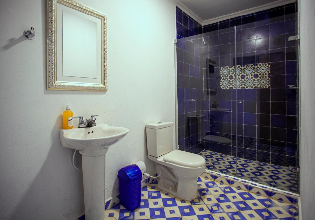 El Bando Hostal *
