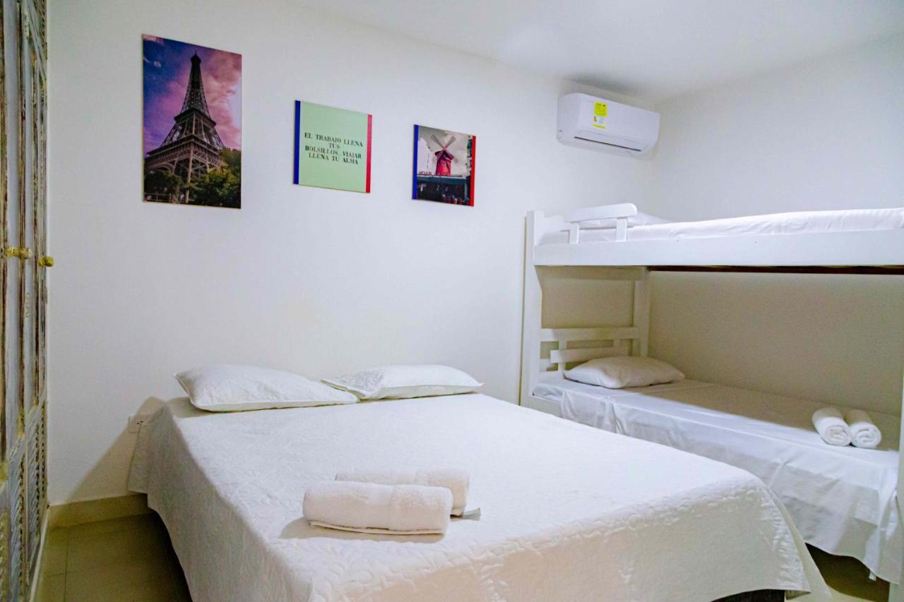 Luna Airport Hotel *