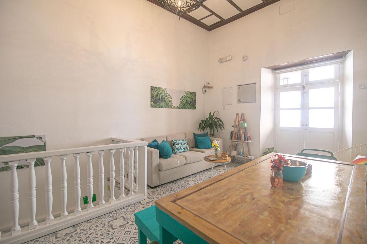 Hostal El Barrio Hostal