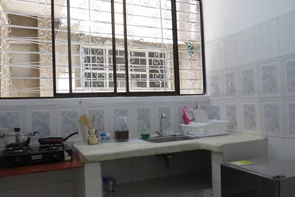 Amplio Y Cómodo Apartamento En * Cartagena